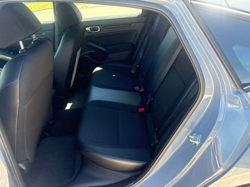 Used 2023 Honda Civic Sport image 11