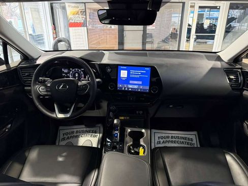 Used 2025 Lexus NX 250 FWD image 24