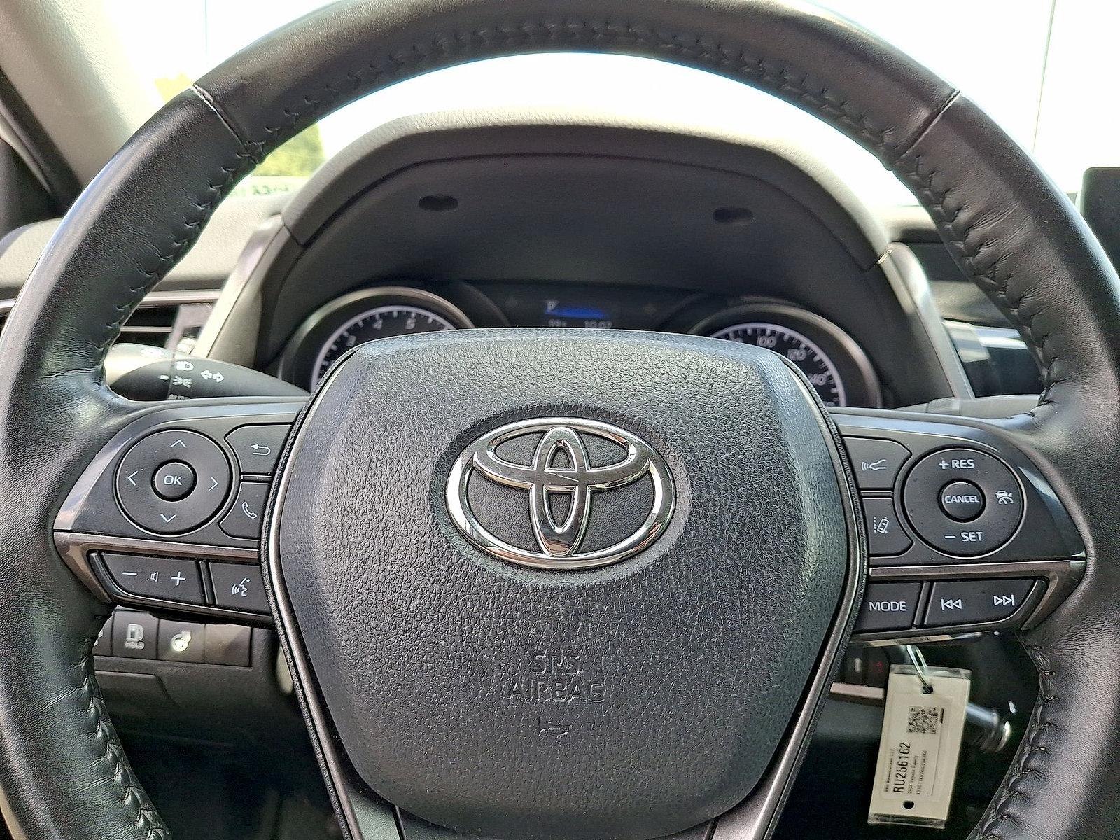 Used 2024 Toyota Camry SE FWD image 16