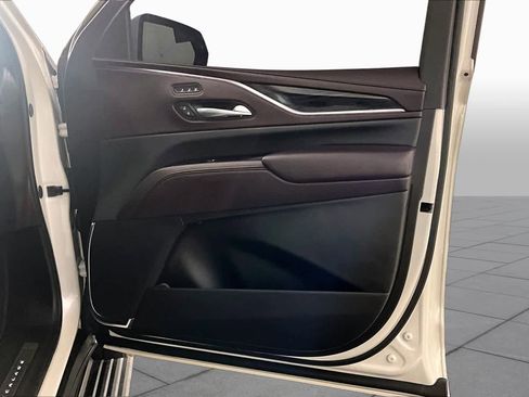Used 2024 Cadillac Escalade V w/ LPO, ONYX Package AWD/4WD image 22