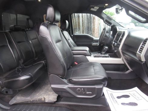 Used 2015 Ford F150 Lariat AWD/4WD image 7