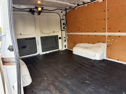 Used 2021 Nissan NV 1500 SV w/ Navigation Package image 14