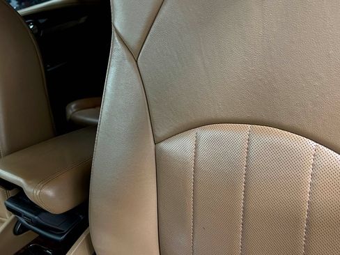Used 2015 Buick Enclave Leather w/ Trailering Package AWD/4WD image 19