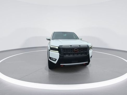 New 2025 Nissan Frontier PRO-4X image 3