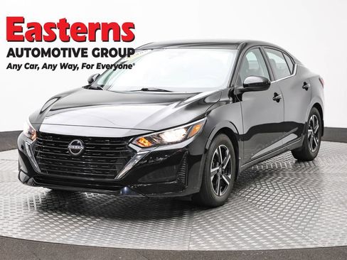 Used 2024 Nissan Sentra SV FWD image 1
