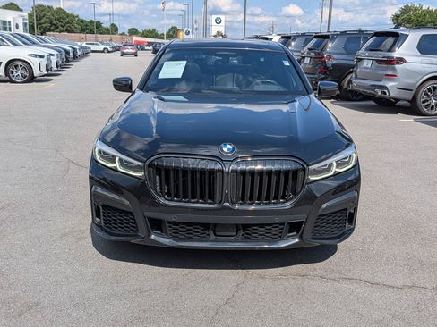 Used 2022 BMW 750i xDrive w/ Executive Package AWD/4WD image 8