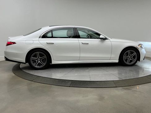 Used 2024 Mercedes-Benz S 580 4MATIC Sedan image 6