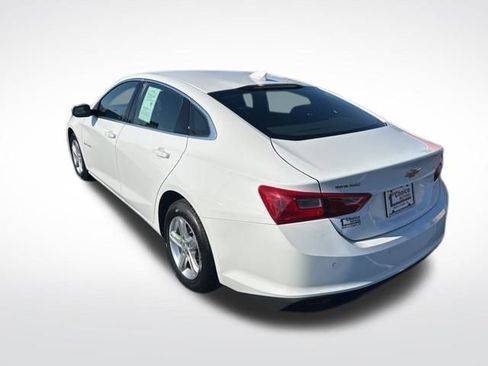 Used 2024 Chevrolet Malibu LT image 4