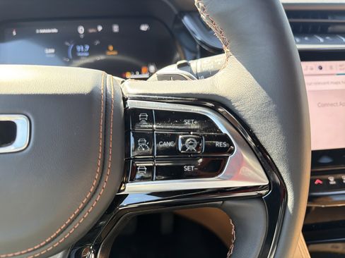 New 2026 Jeep Grand Cherokee L Summit image 29