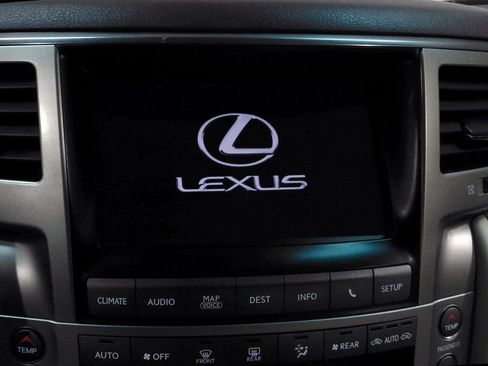 Used 2013 Lexus LX 570 570 w/ Luxury Pkg w/Pre-crash image 51