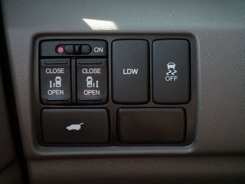 Used 2015 Honda Odyssey EX-L image 27