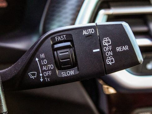 Used 2022 BMW X3 xDrive30i w/ M Sport Package 2 image 31