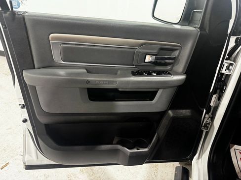 Used 2020 RAM 1500 Classic Warlock w/ Electronics Group image 17