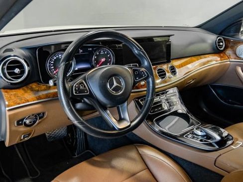 Used 2018 Mercedes-Benz E 300 w/ Premium 1 Package image 4