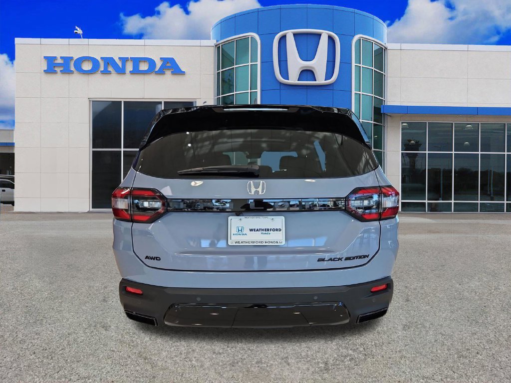 New 2026 Honda Pilot Black Edition image 4
