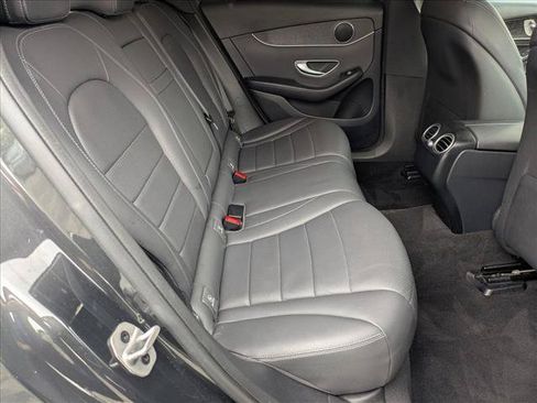 Used 2022 Mercedes-Benz GLC 300 image 18