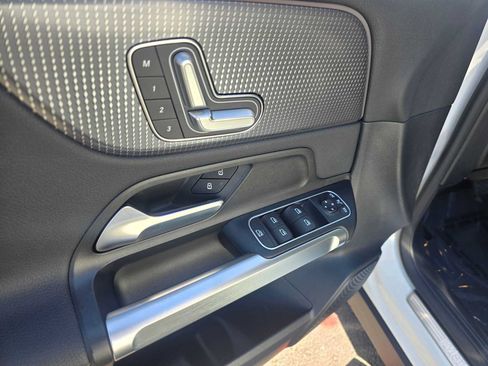 Certified 2023 Mercedes-Benz EQB 250+ image 20
