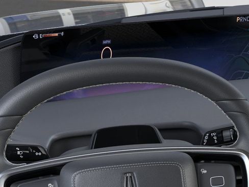 New 2026 Lincoln Navigator Reserve AWD/4WD image 13
