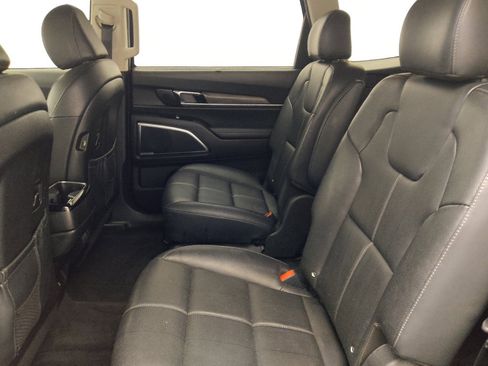 Used 2022 Kia Telluride SX w/ Nightfall Edition Package AWD/4WD image 18