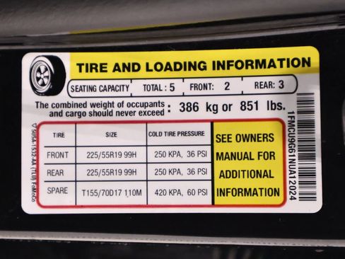 Certified 2022 Ford Escape SE w/ SE Sport Appearance Package AWD/4WD image 43