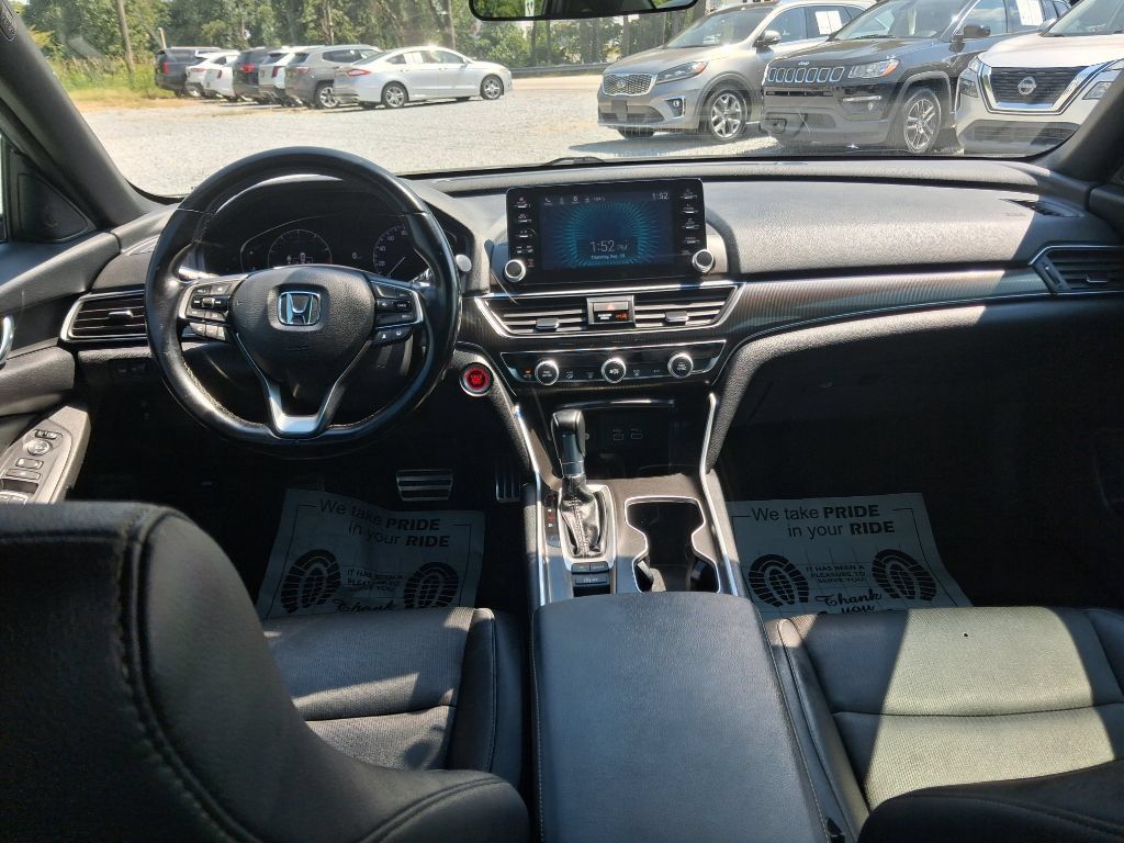 Used 2022 Honda Accord Sport image 3