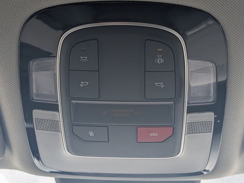 Certified 2023 Hyundai Santa Fe SEL AWD/4WD image 31