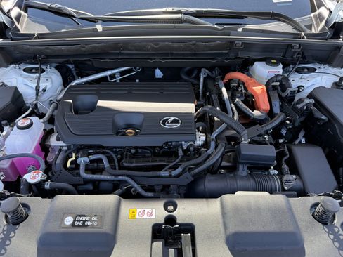 Certified 2026 Lexus NX 350h AWD w/ Accessory Package (2T) image 32