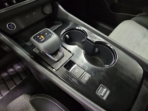 Used 2023 Nissan Rogue SV FWD image 20