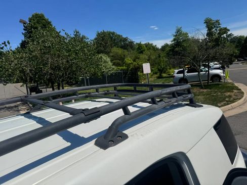 Used 2008 Toyota FJ Cruiser 4WD image 39