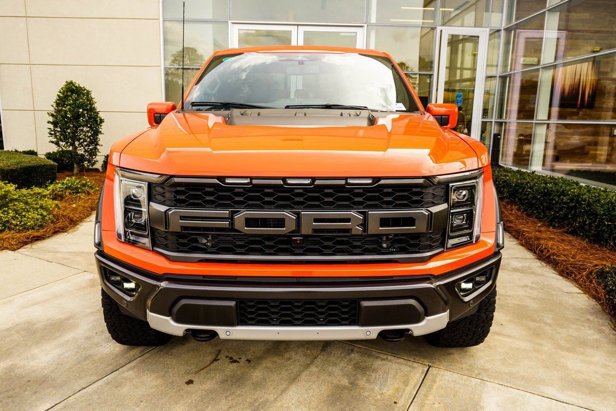 Used 2023 Ford F150 Raptor w/ Raptor Carbon Fiber Package AWD/4WD image 7