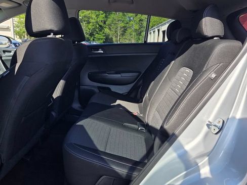 Used 2017 Kia Sportage LX w/ LX Popular Package AWD/4WD image 10