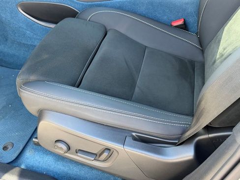 Certified 2023 Volvo XC40 Recharge Ultimate image 22