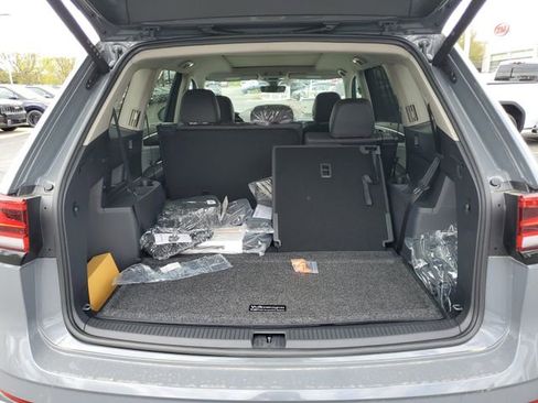 New 2026 Volkswagen Atlas Peak Edition AWD/4WD image 10