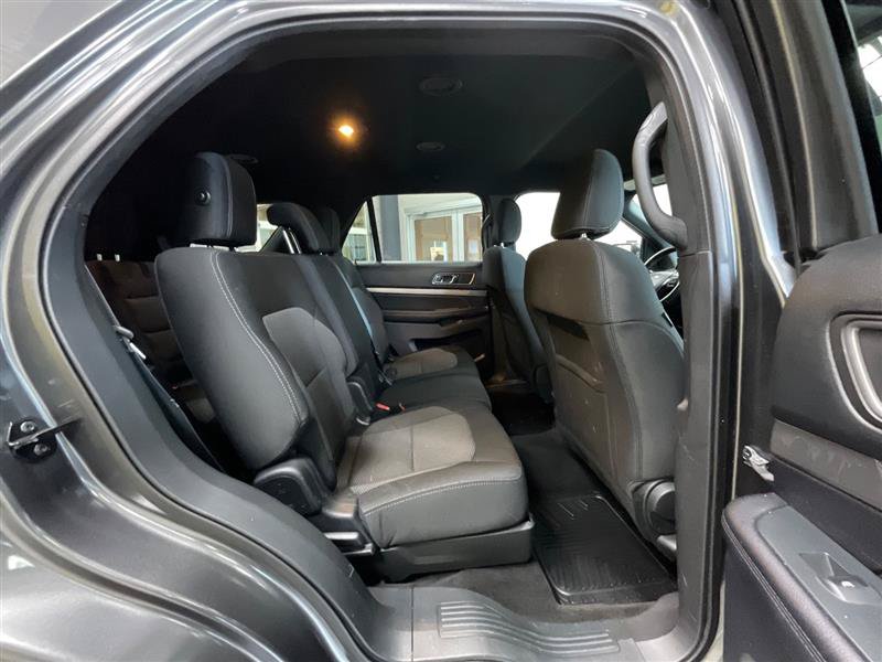 Used 2018 Ford Explorer XLT w/ Class II Trailer Tow Package FWD image 26