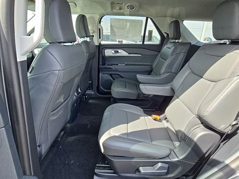 New 2026 Ford Explorer Active w/ Active Comfort Package AWD/4WD image 34