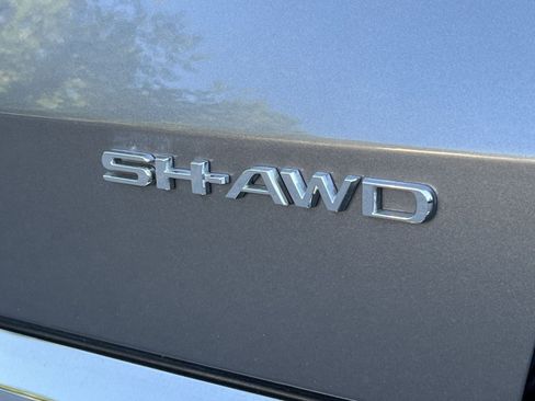 Used 2023 Acura MDX SH-AWD image 36