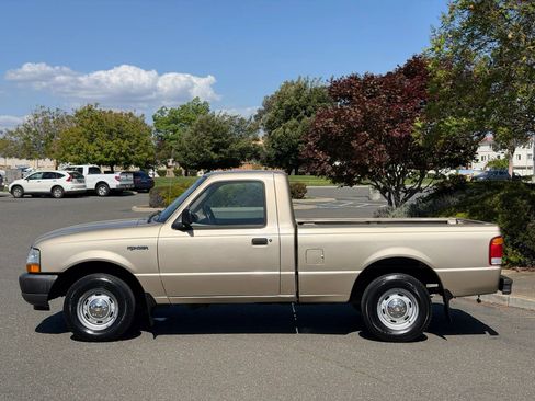 Used 1999 Ford Ranger 2WD Regular Cab image 2