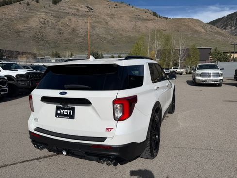 Used 2020 Ford Explorer ST w/ ST Street Pack image 11