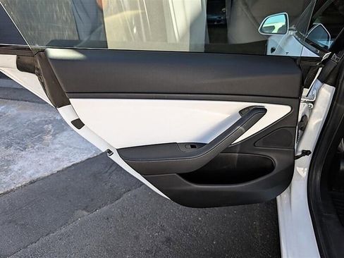 Used 2019 Tesla Model 3 Long Range AWD/4WD image 22