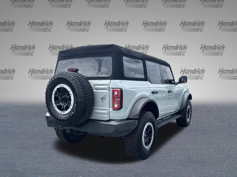 Used 2024 Ford Bronco Big Bend w/ Sasquatch Package AWD/4WD image 10