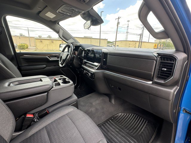 Used 2022 Chevrolet Silverado 1500 LT RWD image 16