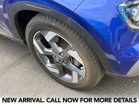 Used 2024 Hyundai Venue SEL FWD image 7