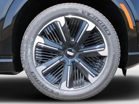 New 2025 Cadillac Escalade IQ Sport 2 image 30