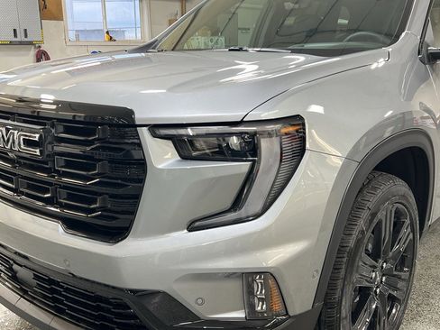 New 2026 GMC Acadia Elevation w/ Super Cruise Package image 18