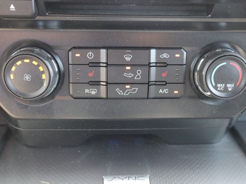 Used 2016 Ford F150 XLT w/ Equipment Group 302A Luxury AWD/4WD image 20