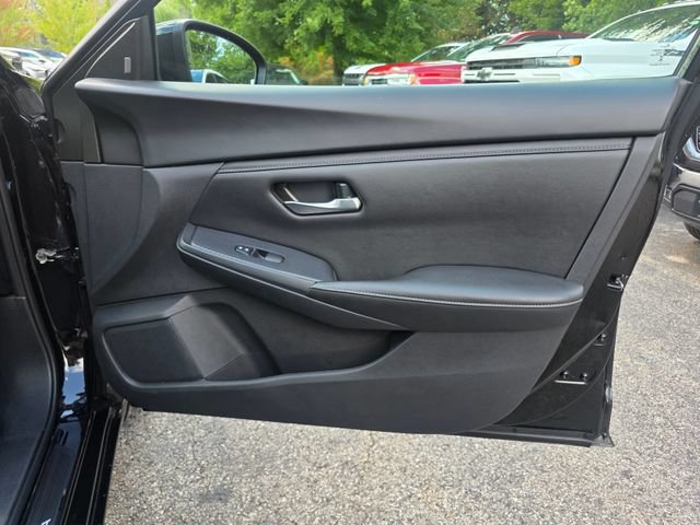 Used 2024 Nissan Sentra SV w/ All-Weather Package FWD image 8