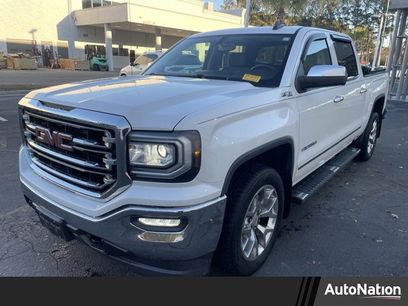 Used 2017 GMC Sierra 1500 SLT w/ SLT Premium Package