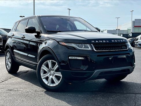 Used 2018 Land Rover Range Rover Evoque SE AWD/4WD image 3
