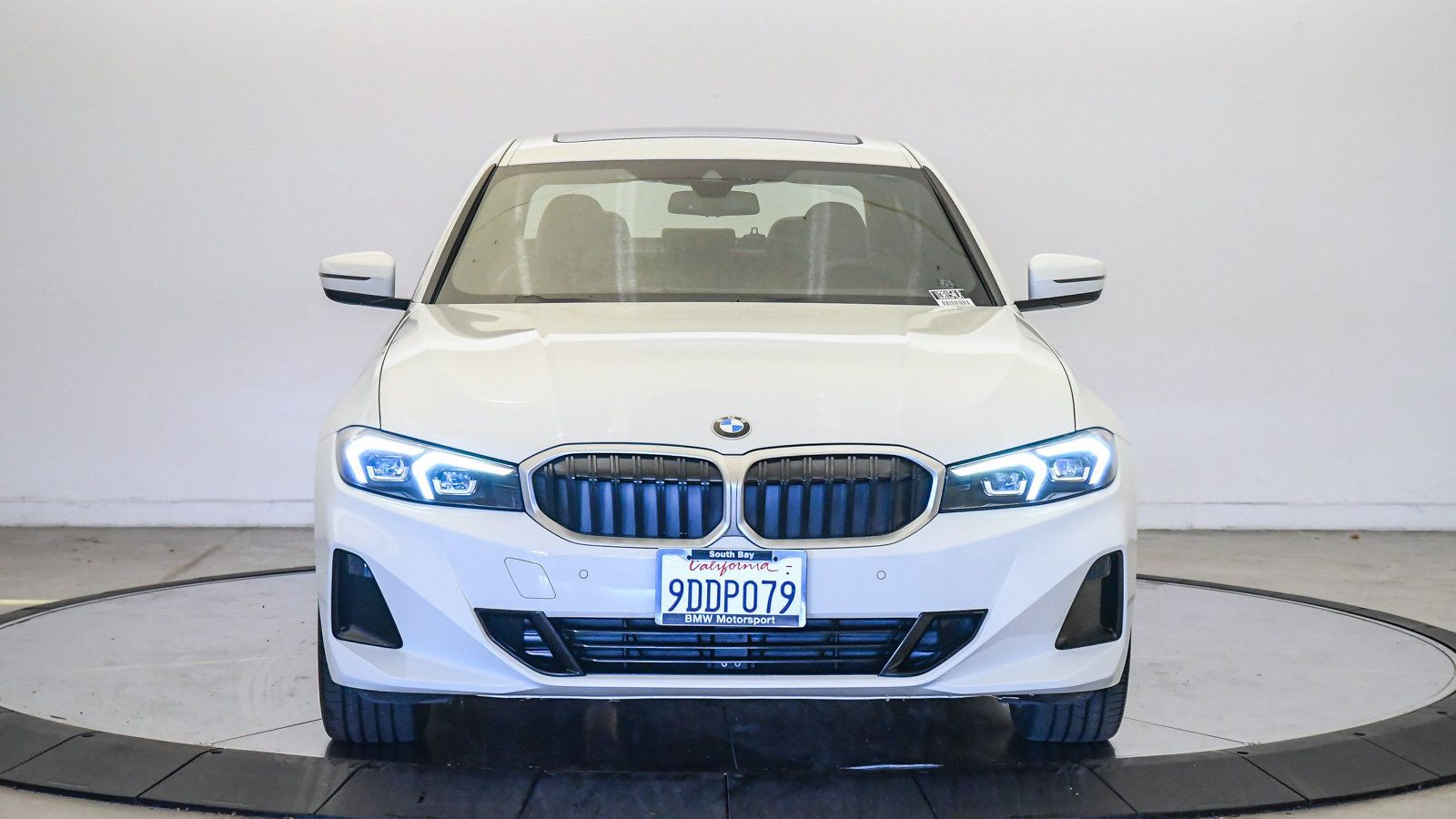 Certified 2023 BMW 330i Sedan w/ Convenience Package RWD image 7