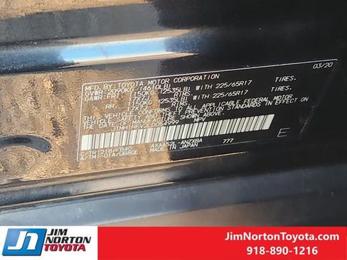 Used 2020 Toyota RAV4 LE image 33